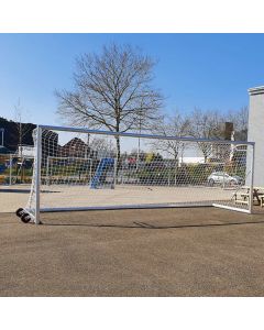 Voetbaldoel Calzio Elite 732 met transportwielen en draagbeugels